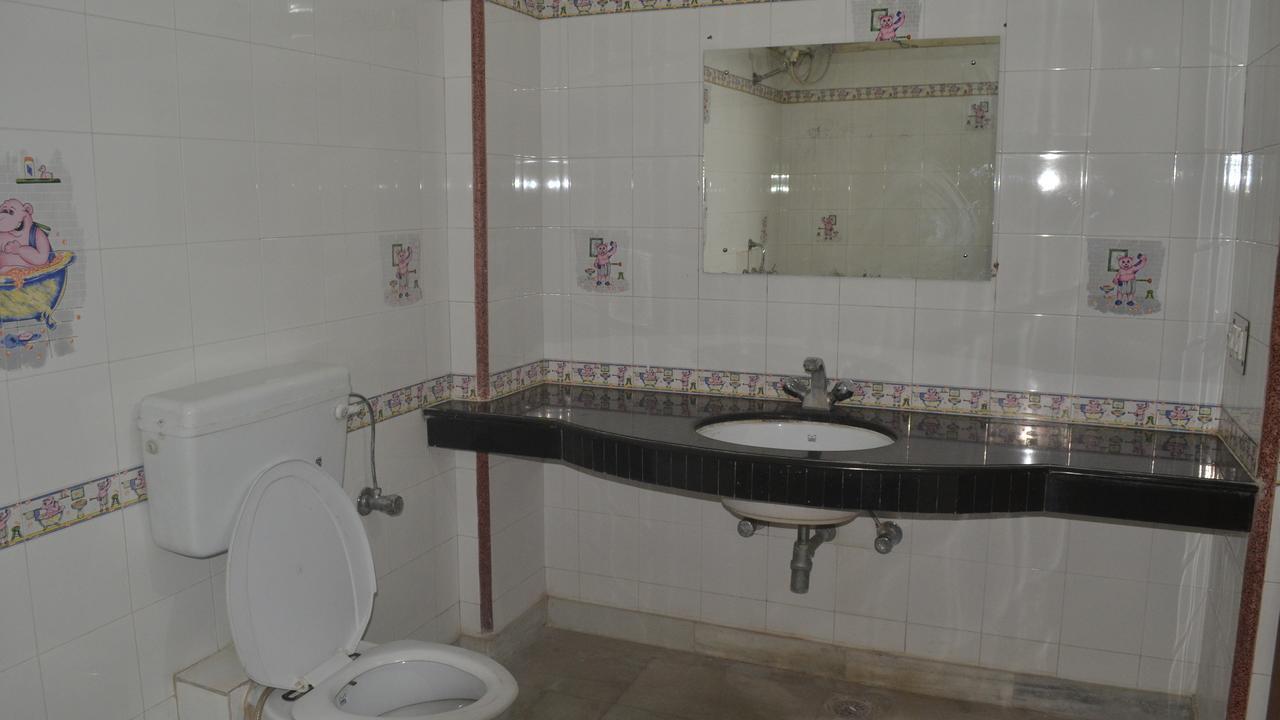 Hotel Har Ki Pauri Харидвар Экстерьер фото
